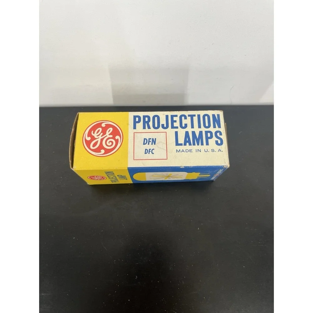 PROJECTOR LAMP -DFN-DFC-150W 120V -GE Untested